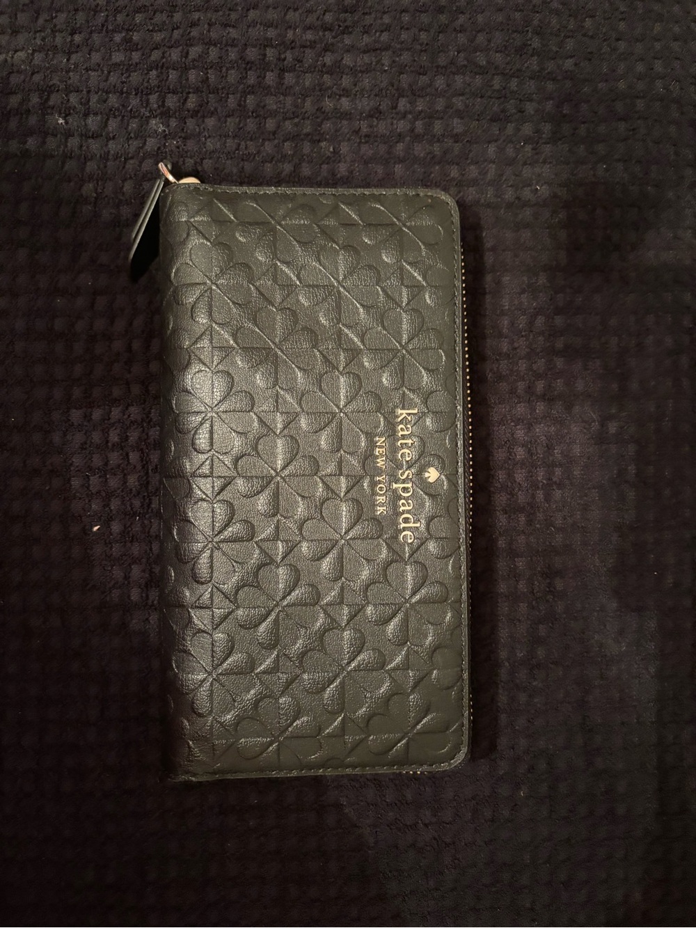 kate spade Black Quilted Floral Zip Card Holder with Gold Logo